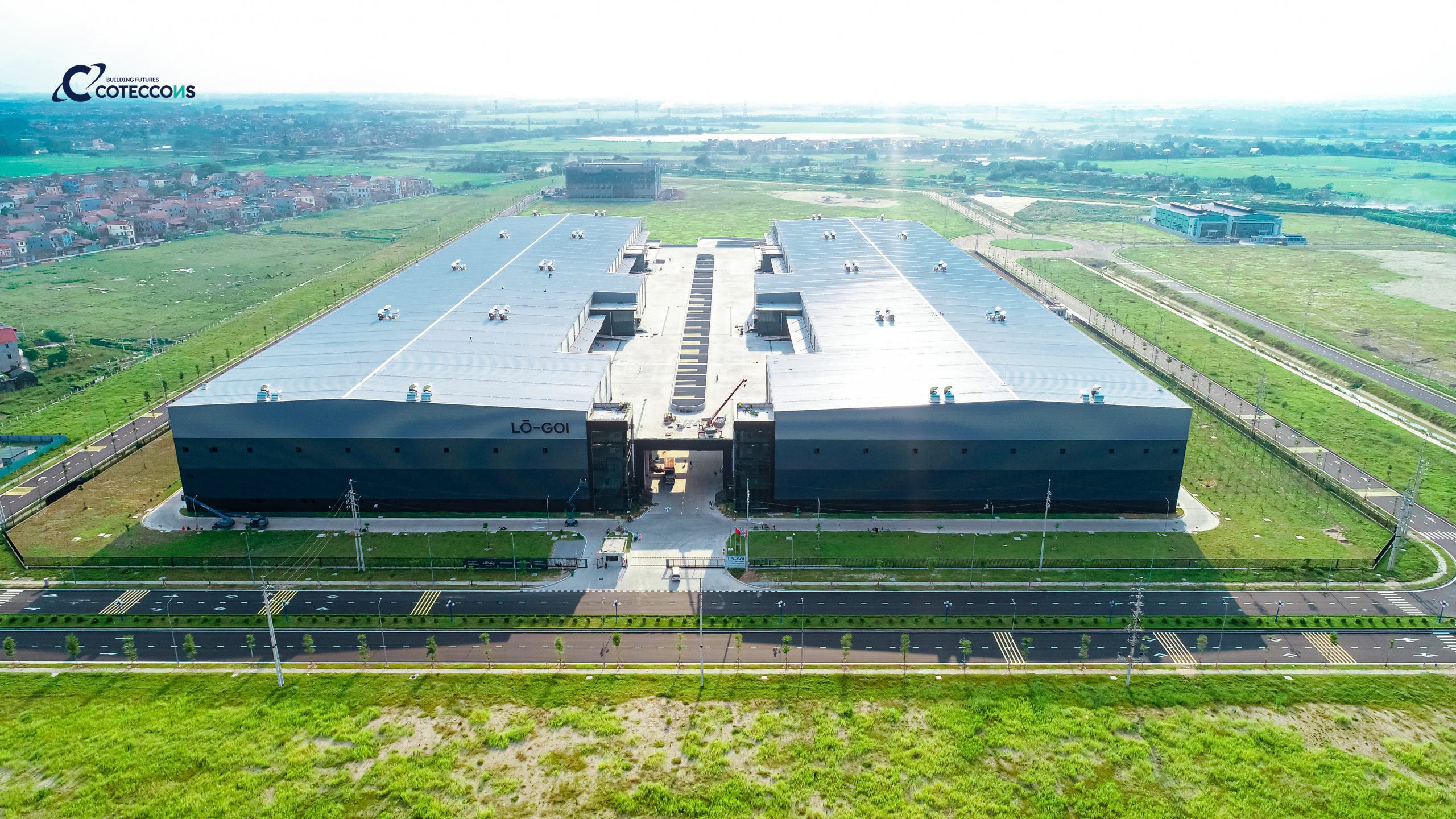 COTECCONS BÀN GIAO TỔ HỢP CÔNG NGHIỆP & LOGISTICS 2 TẦNG CAO NHẤT MIỀN BẮC, THEO TIÊU CHUẨN XANH LEED GOLD – LŌ-GOI YÊN PHONG
