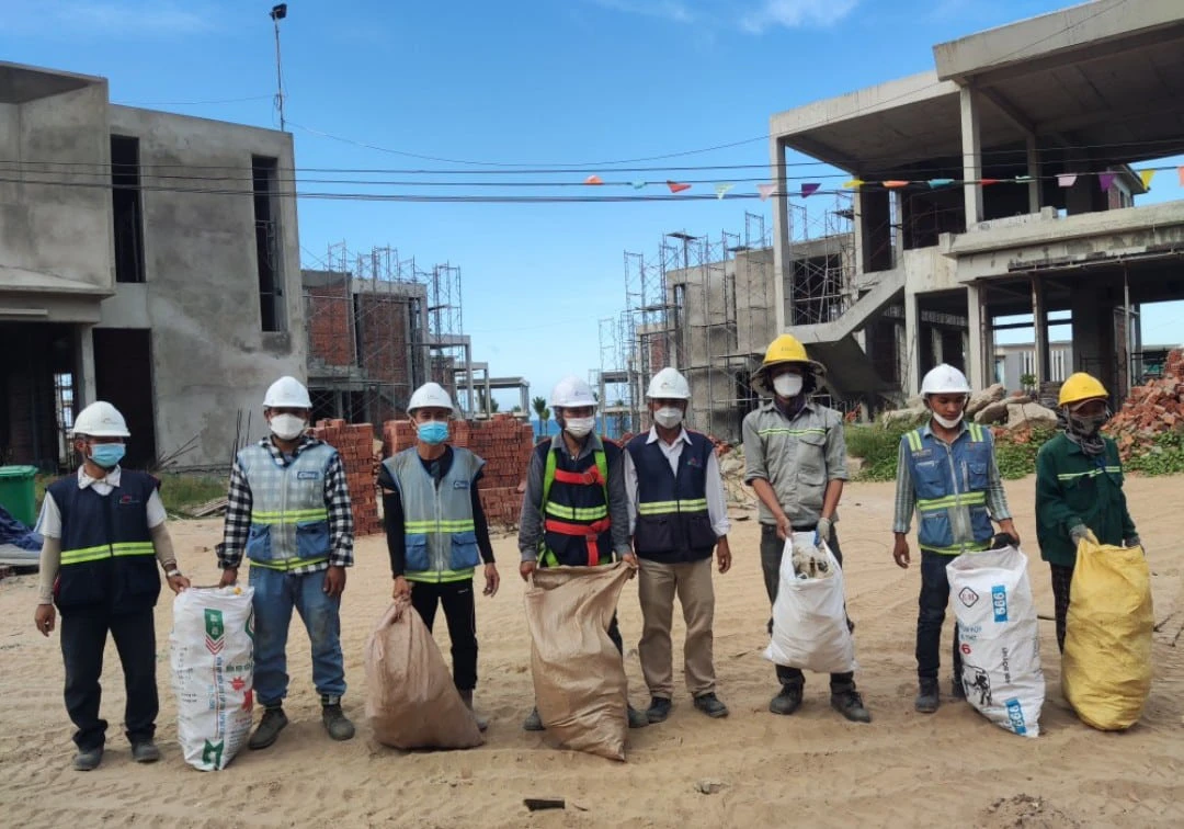 "GREEN FRIDAY" WITH CONSTRUCTION SITES OF COTECCONS GROUP